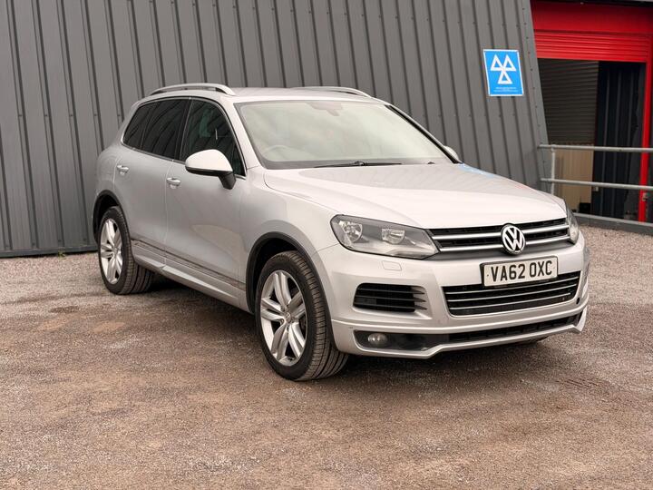 Volkswagen Touareg 3.0 TDI V6 BlueMotion Tech Altitude Tiptronic 4WD Euro 5 (s/s) 5dr