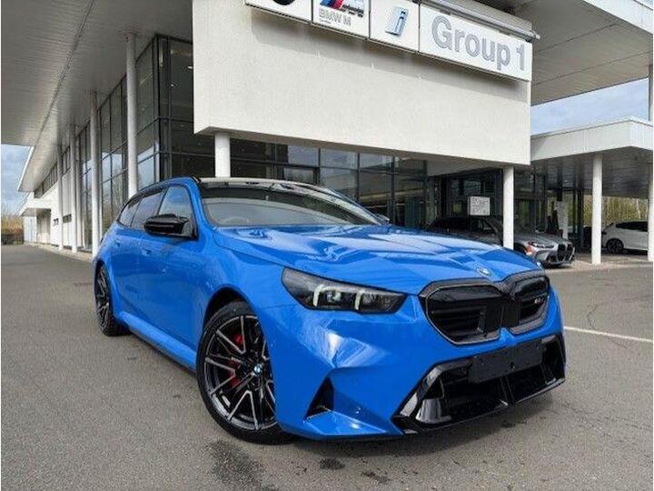 BMW M5 4.4 22.1kWh Touring Steptronic XDrive Euro 6 (s/s) 5dr
