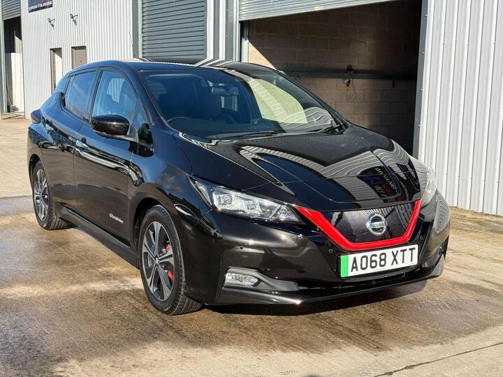 Nissan Leaf 40kWh Tekna Auto 5dr