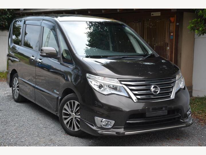 Nissan Serena 2.0 Highway Star V Aero Styling