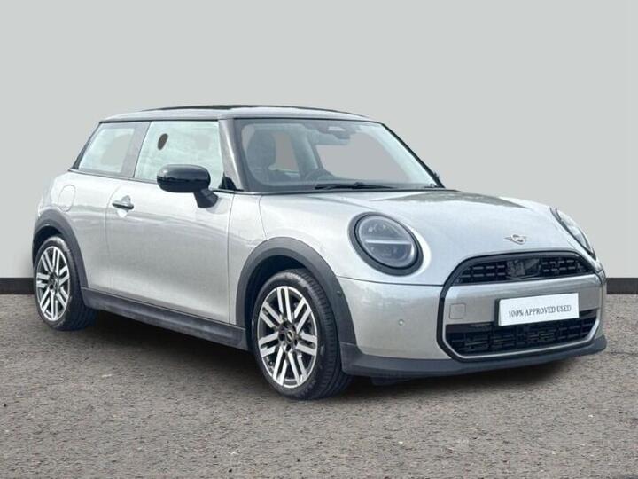 MINI Hatch 1.5C Classic Steptronic Euro 6 (s/s) 3dr
