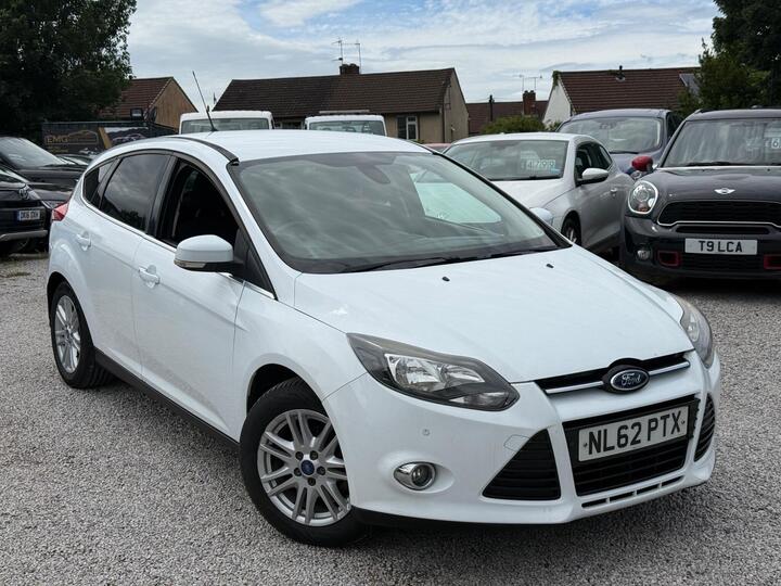 Ford Focus 1.0T EcoBoost Titanium Euro 5 (s/s) 5dr