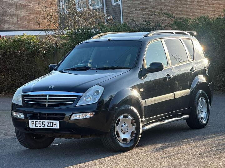 SsangYong Rexton 2.7 TD RX 270 SX 5dr