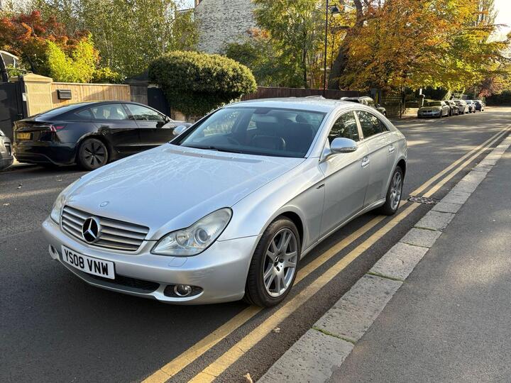 Mercedes-Benz CLS 3.0 CLS320 CDI Coupe 7G-Tronic 4dr Mercedes-Benz CLS 3.0 CLS320 CDI Coupe 7G-Tronic 4dr