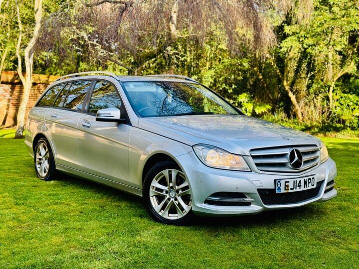 Mercedes-Benz C-CLASS 2.1 C220 CDI Executive SE (Premium) Euro 5 (s/s) 5dr Mercedes-Benz C-CLASS 2.1 C220 CDI Executive SE (Premium) Euro 5 (s/s) 5dr