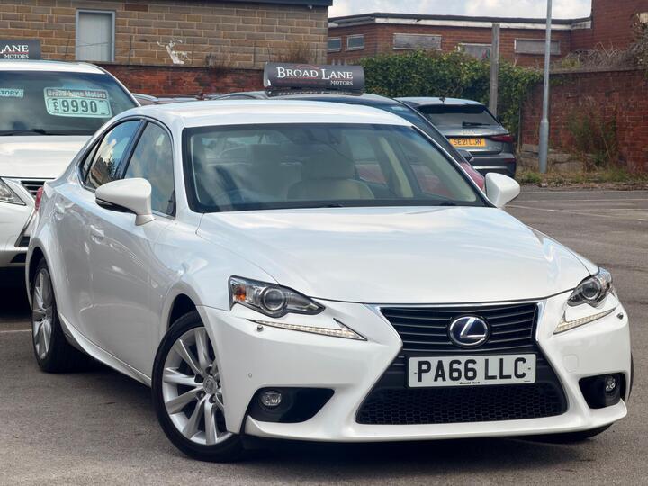 Lexus IS 2.5 300h Advance E-CVT Euro 6 (s/s) 4dr