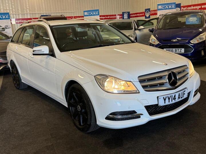 Mercedes-Benz C-CLASS 2.1 C220 CDI Executive SE (Premium) G-Tronic+ Euro 5 (s/s) 5dr