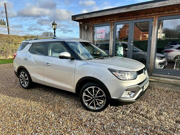SsangYong Tivoli XLV 1.6 E-XGi ELX Euro 6 5dr