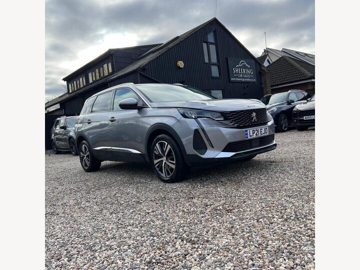 Peugeot 5008 1.2 PureTech Allure Premium EAT Euro 6 (s/s) 5dr Peugeot 5008 1.2 PureTech Allure Premium EAT Euro 6 (s/s) 5dr