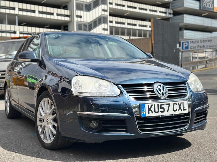 Volkswagen Jetta 1.4 TSI SE Euro 4 4dr