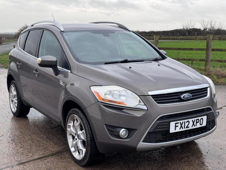 Ford Kuga 2.0 TDCi Titanium Powershift AWD Euro 5 5dr