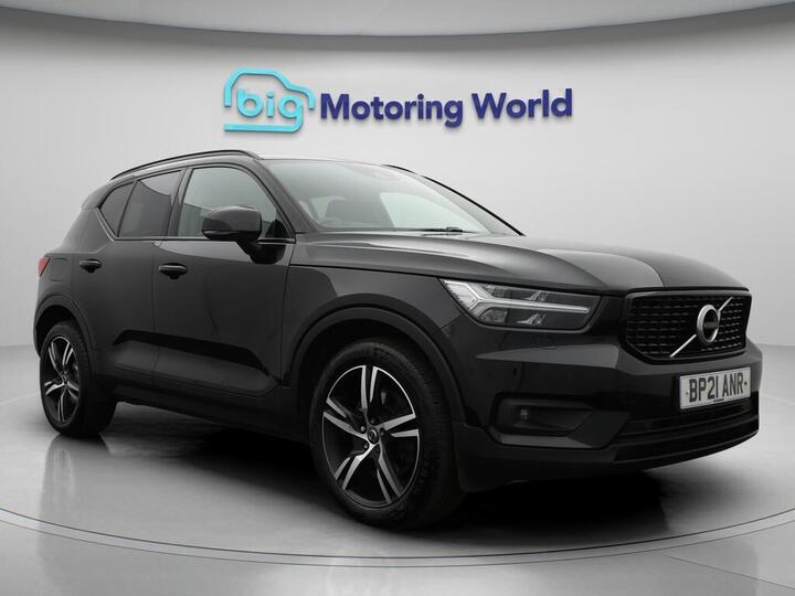 Volvo XC40 1.5h T4 Recharge 10.7kWh R-Design Auto Euro 6 (s/s) 5dr