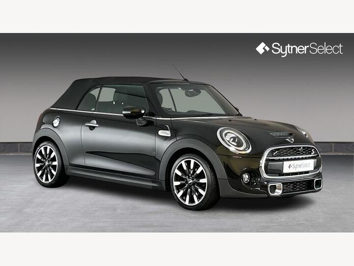 MINI Convertible 2.0 Cooper S Exclusive Steptronic Euro 6 (s/s) 2dr MINI Convertible 2.0 Cooper S Exclusive Steptronic Euro 6 (s/s) 2dr