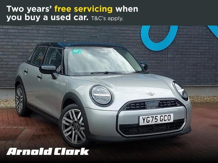 MINI Cooper 1.5C Classic Steptronic Euro 6 (s/s) 5dr