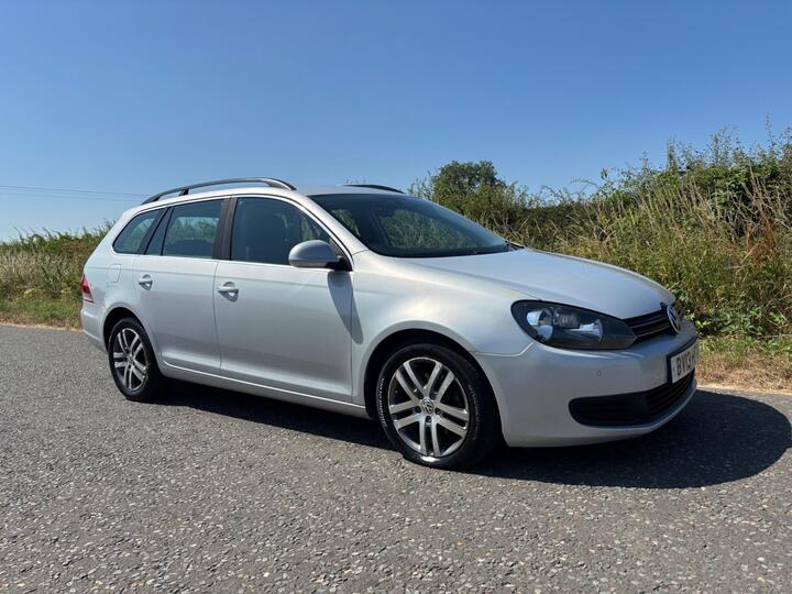 Volkswagen Golf 1.6 TDI SE DSG Euro 5 5dr