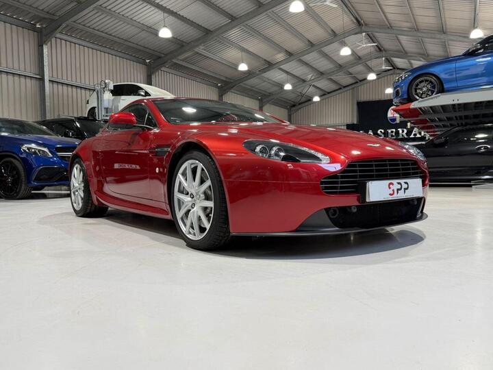 Aston Martin VANTAGE 4.7 V8 Euro 6 2dr