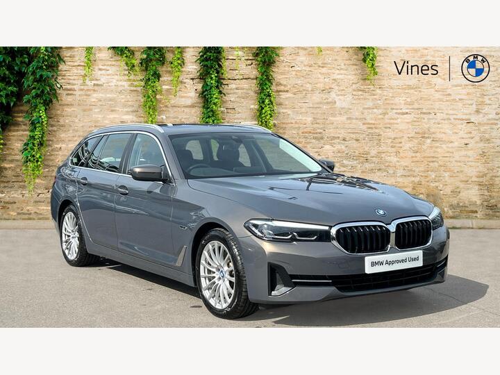 BMW 5 Series 2.0 530e 12kWh SE Touring Steptronic Euro 6 (s/s) 5dr