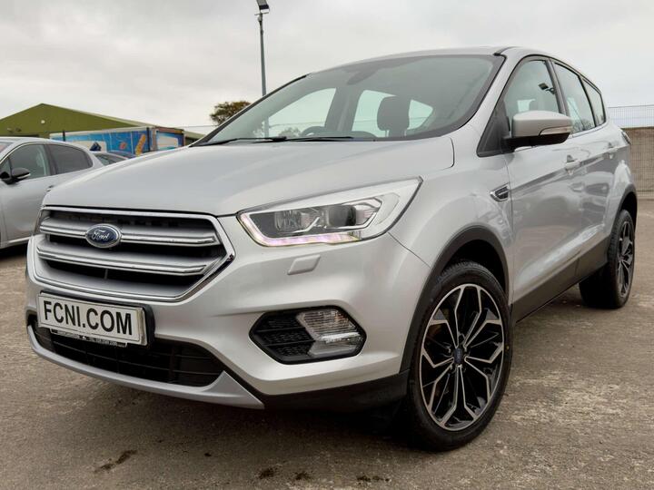 Ford KUGA 2.0 TDCi Titanium Euro 6 (s/s) 5dr