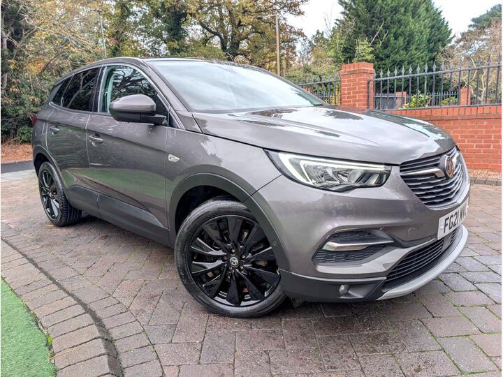 Vauxhall Grandland X 1.2 Turbo Elite Nav Euro 6 (s/s) 5dr Vauxhall Grandland X 1.2 Turbo Elite Nav Euro 6 (s/s) 5dr