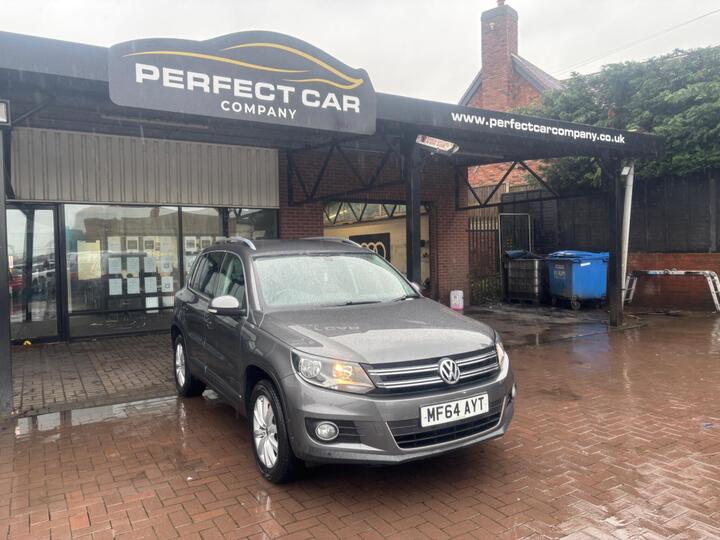 Volkswagen Tiguan 2.0 TDI BlueMotion Tech Match DSG 4WD Euro 5 (s/s) 5dr Volkswagen Tiguan 2.0 TDI BlueMotion Tech Match DSG 4WD Euro 5 (s/s) 5dr