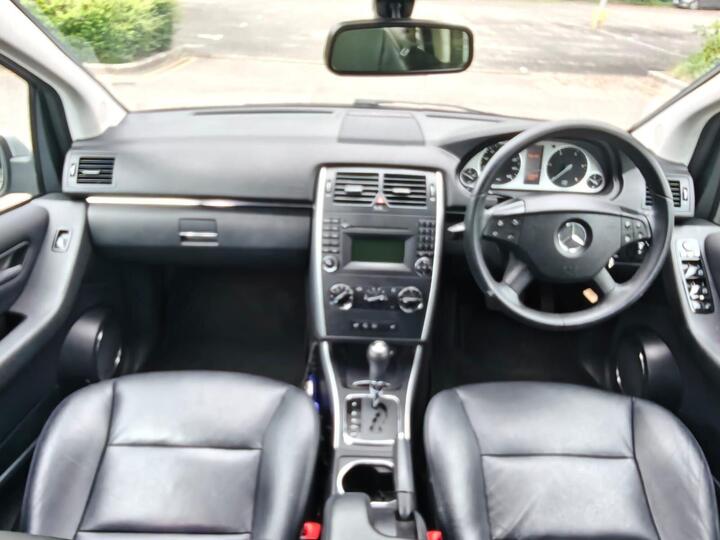 Mercedes-Benz B Class 2.0 B180 CDI SE CVT 5dr Mercedes-Benz B Class 2.0 B180 CDI SE CVT 5dr