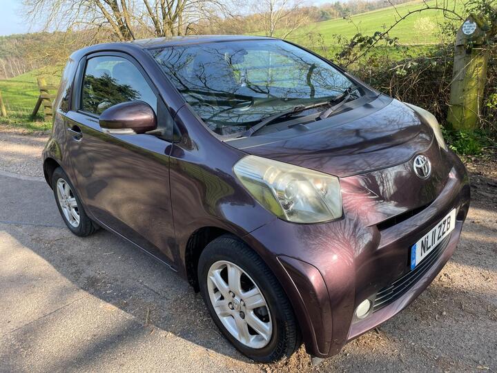 Toyota IQ 1.0 VVT-i 2 Euro 5 3dr