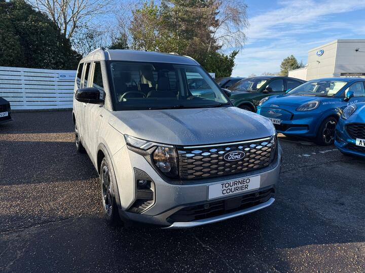 Ford E-Tourneo Courier 43kWh Active Auto 5dr