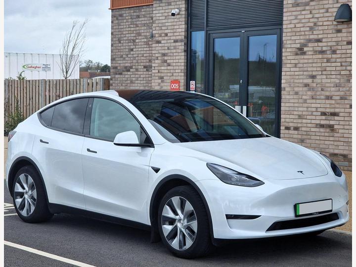 Tesla Model Y Auto RWD 5dr