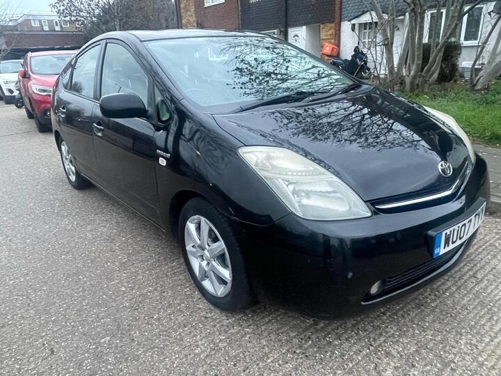 Toyota Prius 1.5 T Spirit CVT 5dr
