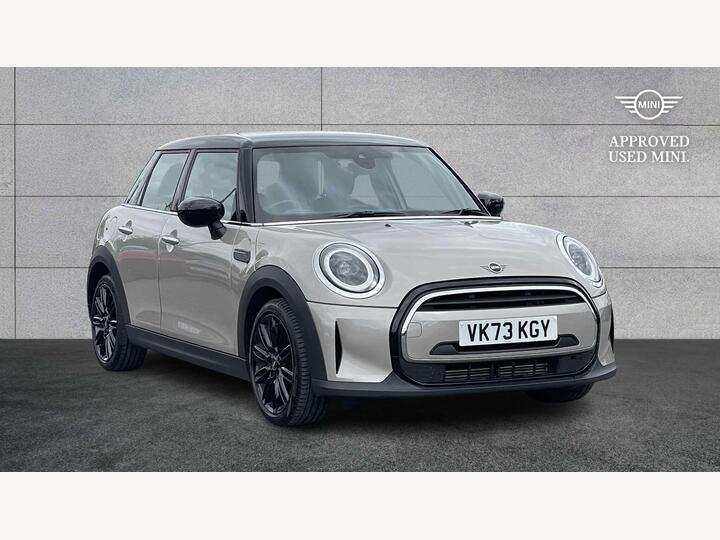MINI HATCH 1.5 Cooper Exclusive Steptronic Euro 6 (s/s) 5dr