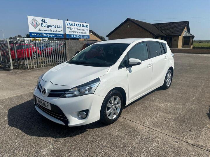 Toyota VERSO 1.6 D-4D Icon Euro 6 (s/s) 5dr Toyota VERSO 1.6 D-4D Icon Euro 6 (s/s) 5dr