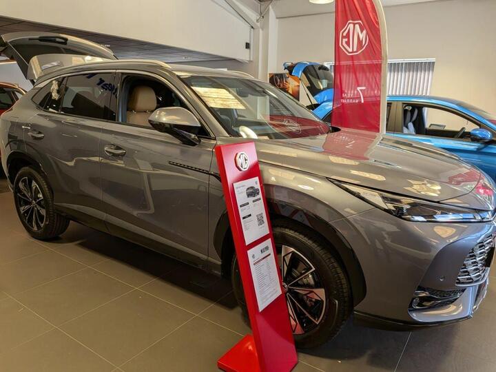 MG MG HS 1.5 Hybrid+ Trophy Auto Euro 6 (s/s) 5dr