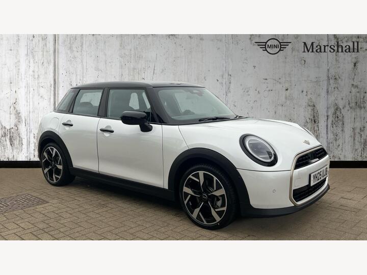 MINI Hatch 1.5C Exclusive Steptronic Euro 6 (s/s) 5dr