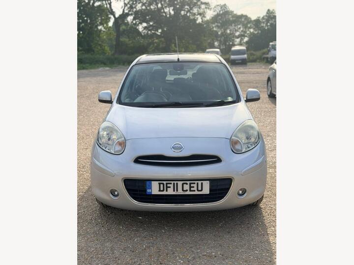 Nissan Micra 1.2 DIG-S Tekna CVT Euro 5 (s/s) 5dr