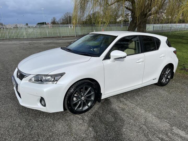 Lexus CT 1.8 200h SE-L CVT Euro 5 (s/s) 5dr