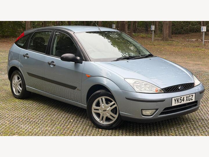 Ford Focus 1.6i 16v Zetec 5dr