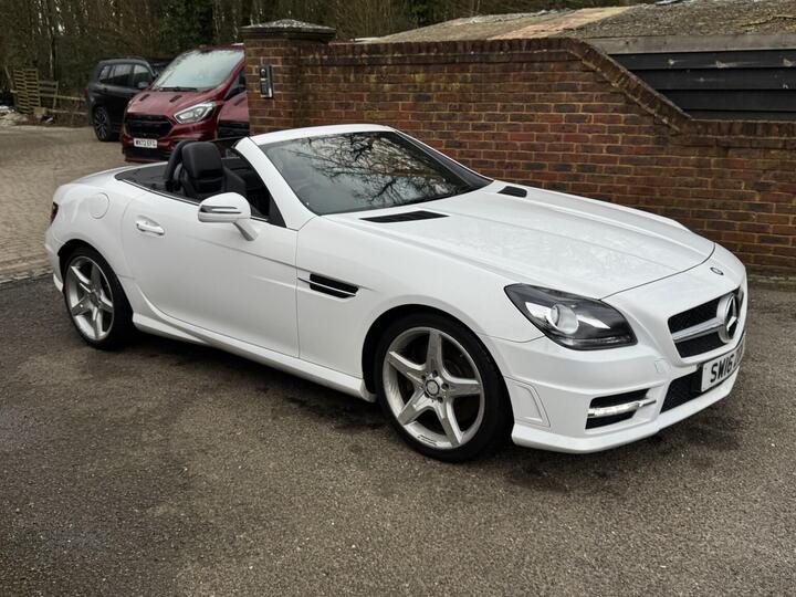 Mercedes-Benz SLK 2.1 SLK250d AMG Sport G-Tronic Euro 6 (s/s) 2dr Mercedes-Benz SLK 2.1 SLK250d AMG Sport G-Tronic Euro 6 (s/s) 2dr