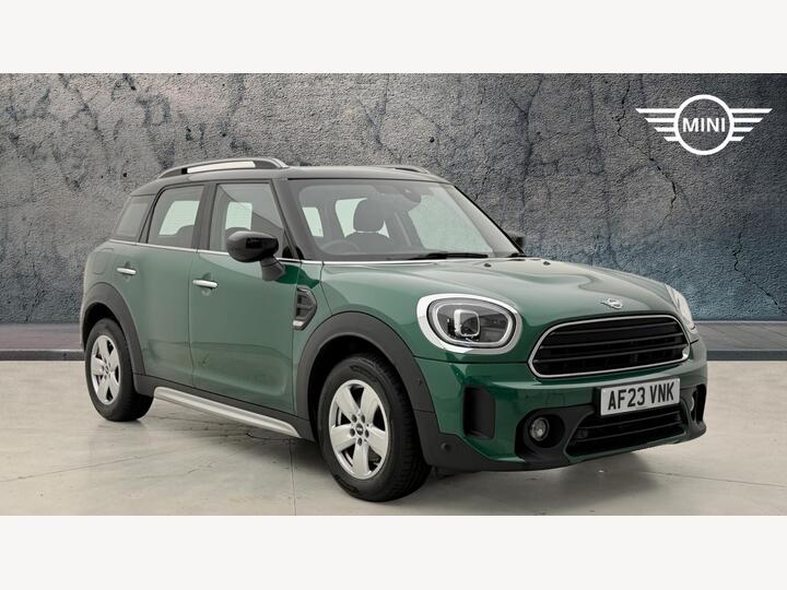 MINI Countryman 1.5 Cooper Classic Steptronic Euro 6 (s/s) 5dr MINI Countryman 1.5 Cooper Classic Steptronic Euro 6 (s/s) 5dr
