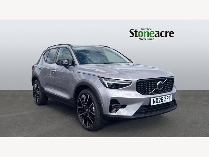 Volvo XC40 2.0 B3 MHEV Ultra Dark DCT Auto Euro 6 (s/s) 5dr