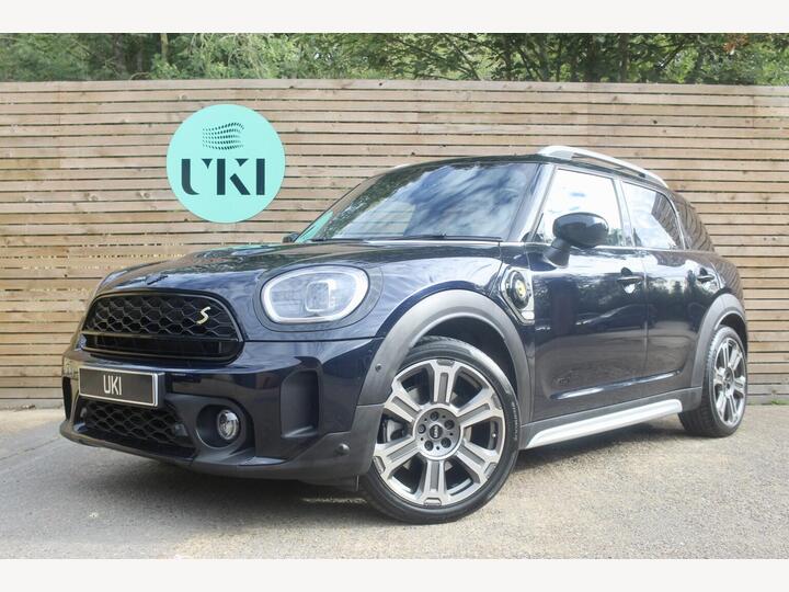 MINI COUNTRYMAN 1.5 10kWh Cooper SE Exclusive Auto ALL4 Euro 6 (s/s) 5dr