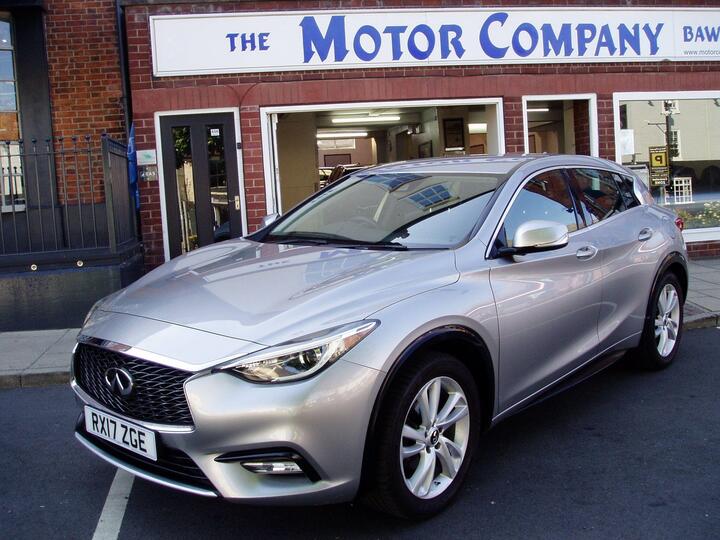 Infiniti Q30 1.5d SE Euro 6 (s/s) 5dr