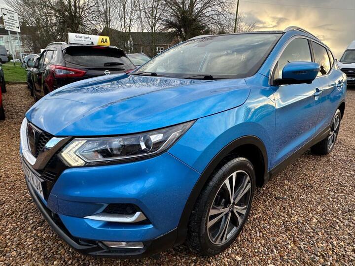 Nissan QASHQAI 1.5 DCi N-Connecta Euro 6 (s/s) 5dr