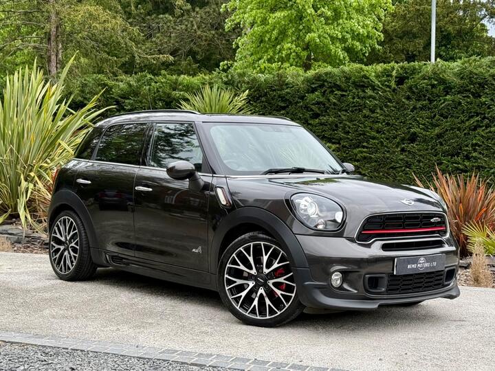 MINI Countryman 1.6 John Cooper Works ALL4 Euro 5 (s/s) 5dr MINI Countryman 1.6 John Cooper Works ALL4 Euro 5 (s/s) 5dr