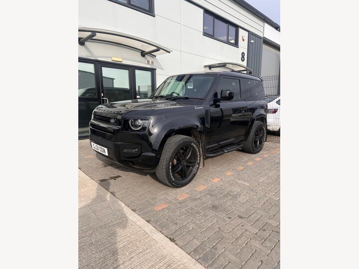 Land Rover Defender 90 2.0 P300 SE Auto 4WD Euro 6 (s/s) 3dr