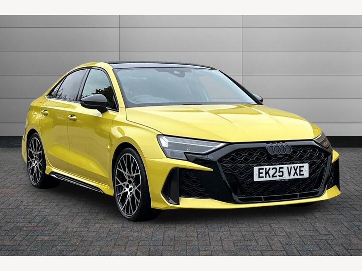 Audi RS3 2.5 TFSI Carbon Vorsprung S Tronic Quattro Euro 6 (s/s) 4dr