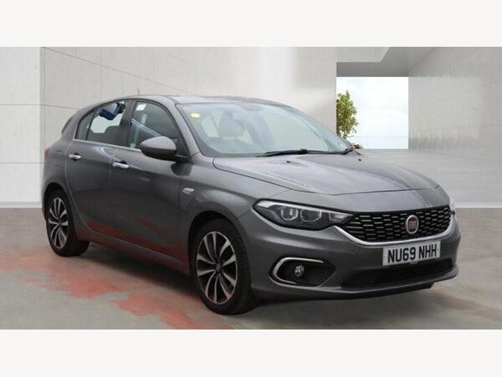 Fiat Tipo 1.4 MPI Lounge Euro 6 5dr