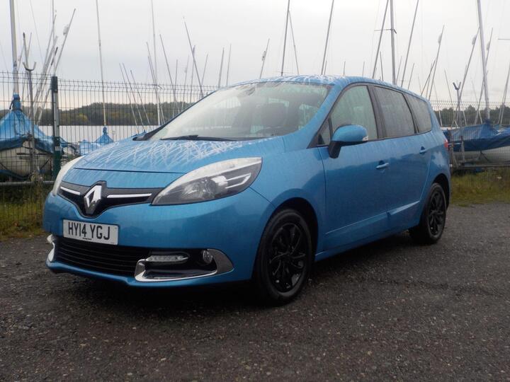 Renault Grand Scenic 1.5 DCi ENERGY Dynamique TomTom Euro 5 (s/s) 5dr Renault Grand Scenic 1.5 DCi ENERGY Dynamique TomTom Euro 5 (s/s) 5dr