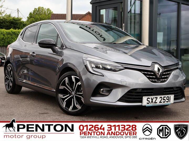 Renault Clio 1.6 E-TECH Techno Auto Euro 6 (s/s) 5dr Renault Clio 1.6 E-TECH Techno Auto Euro 6 (s/s) 5dr