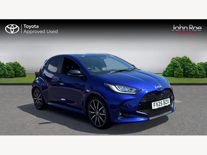 Toyota Yaris 1.5 VVT-h GR SPORT E-CVT Euro 6 (s/s) 5dr