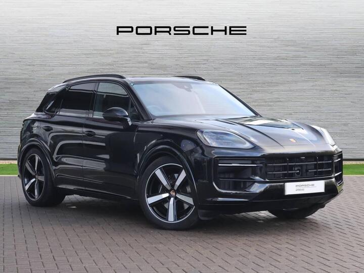 Porsche Cayenne 3.0 V6 E-Hybrid 25.9kWh Black Edition TiptronicS 4WD Euro 6 (s/s) 5dr